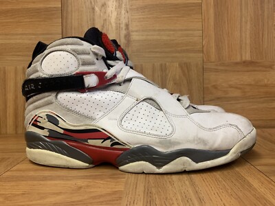 RARE🔥 Nike Air Jordan 8 Retro Bugs Bunny White Black Red Sz 12