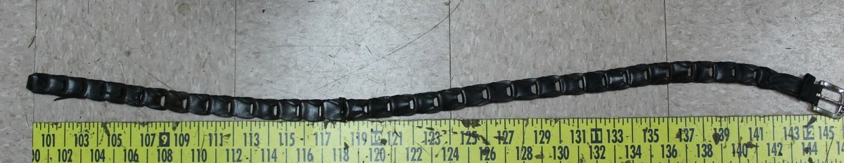Vtg 1960-70s Levi's Levi Strauss & Co Link Leather Belt Vtg 1960-70s Levi's Levi Strauss & Co Link Leather Belt