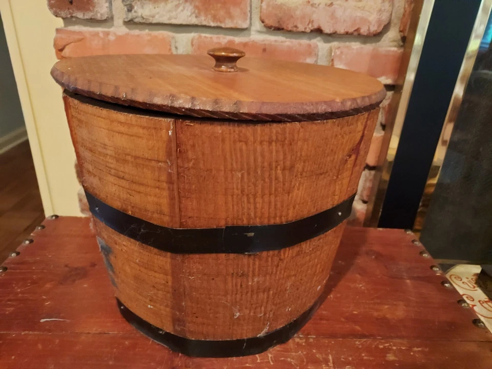 Wooden Ice Cream Bucket Painted Duck Signed w/ Lid 9 1/2" Tall Folk Art - Image 2 of 4