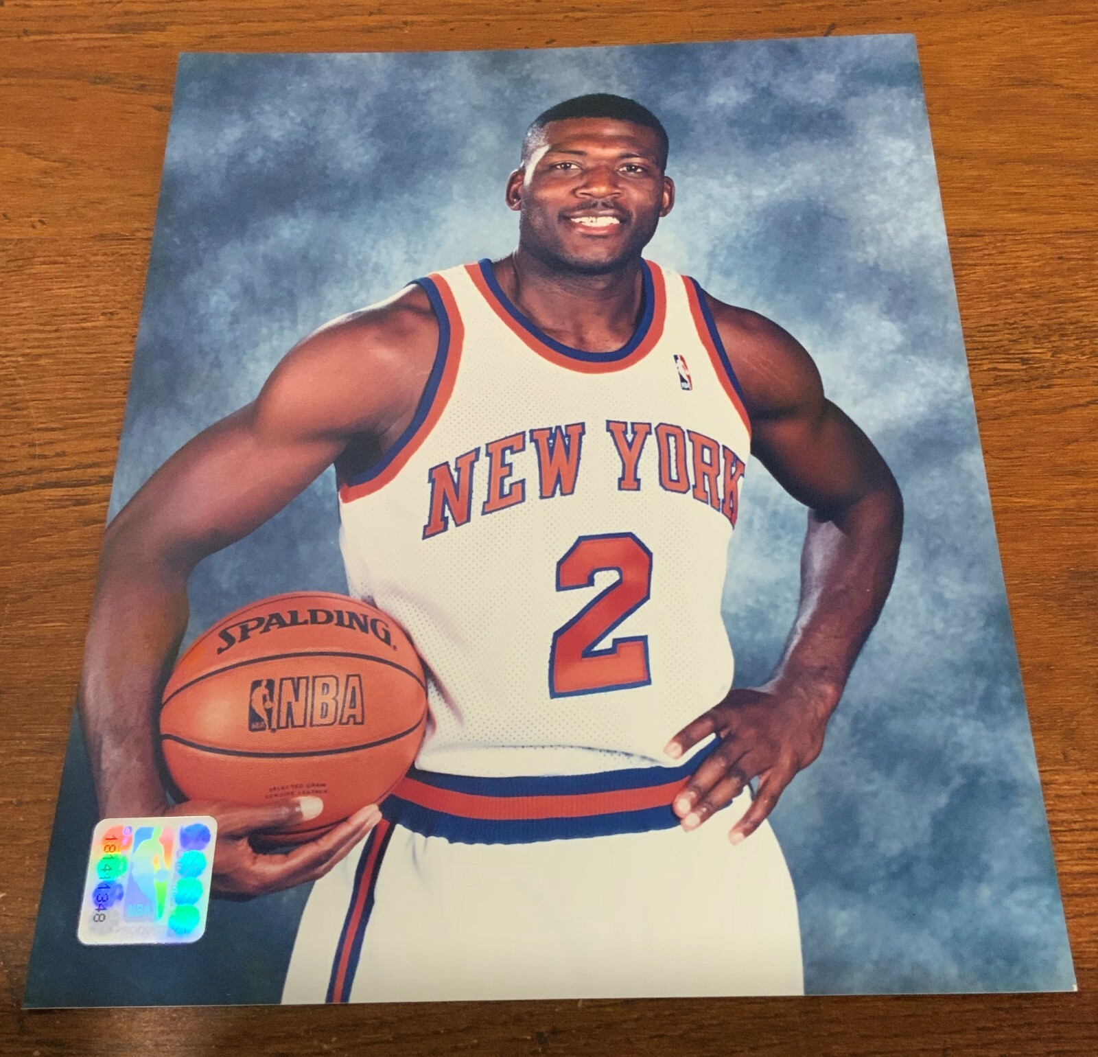 LARRY JOHNSON 8x10 UNSIGNED PHOTO FILE PHOTOFILE LICENSED NEW YORK KNICKS HORNET