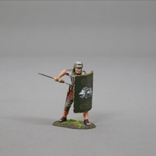 THOMAS GUNN ROMAN EMPIRE ROM135C 19TH LEGIONNAIRE DEFENDING WITH PILUM