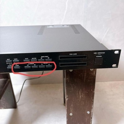 Roland U-220 RS-PCM Sound Module Rack Synth MIDI Vintage Tested