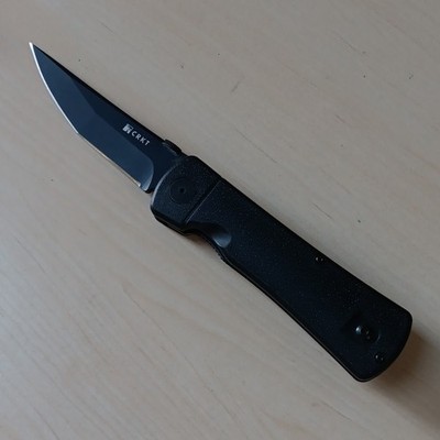 CRKT Hissatsu Folder Black Tanto Plain Edge Liner Lock Pocketknife Manual