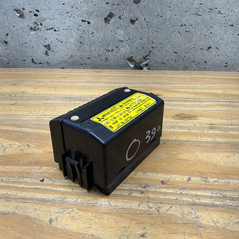 Unidad de control ECU delantera relé Chrysler Dodge Mitsubishi MR587807 OEM B9 Foto 3 de 4