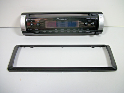 Pioneer DEH-1800 Radio CD Radio Detachable Face Two Piece works