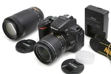 【Exc++】 Nikon D5600 Double Zoom Kit DSLR Camera B3910-3U3A