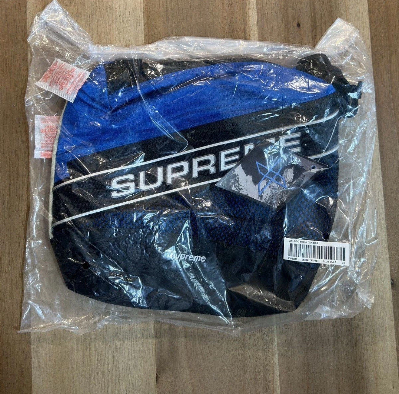 Sac taille suprême bleu (FW23) logo 3D