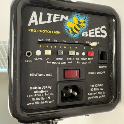 AlienBees B400 160 WS Studio Strobe Flash Light Paul C Buff Alien Bees Untested