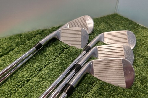 Titleist CB 620 FORGED Iron Set 5 Clubs 6-Pw Dynamic Gold 120 X100 extra Flex - Picture 2 of 6