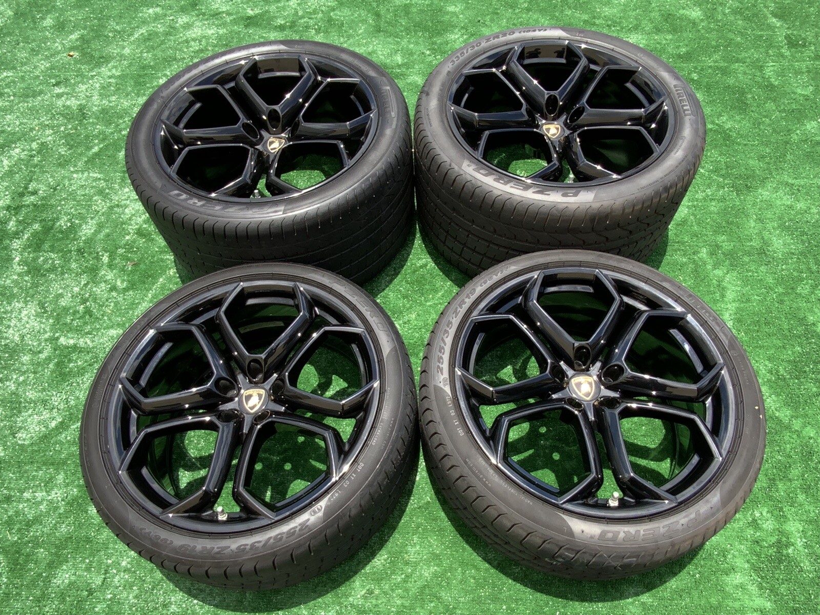 19 / 20 Lamborghini Rims Black Genuine Wheels OEM Stock Set 4 Aventador LP700 LP