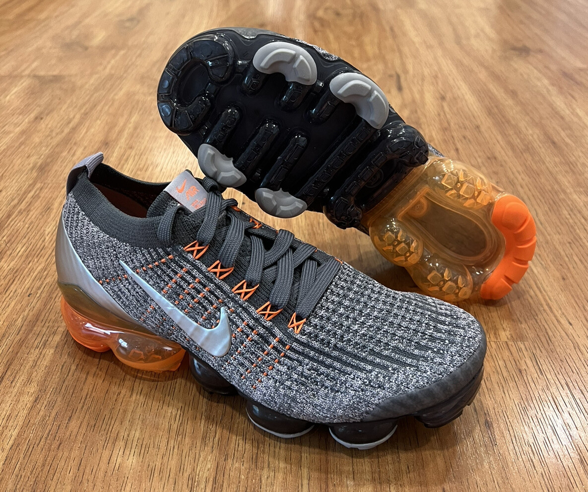 nike vapormax flyknit 3 black orange