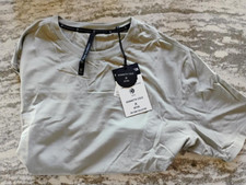 Kenneth Cole Performance Active Short Sleeve TShirt Medium MINT FREE SHIPPING