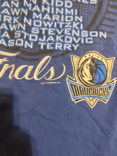 Majestic Dallas Mavericks 2011 The Finals Champions T-Shirt Sz L NBA - Picture 8 of 11