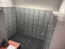 126 x Locker Room Small Lockers with Keys–Ideal for School/Gym/Office–Bulk Sale