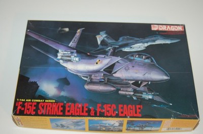 Dragon 4022 F-15E Strike Eagle & F-15C Eagle Modellbausatz 1:144