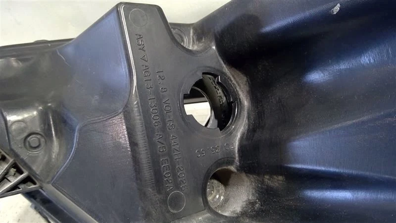 Faro delantero izquierdo ford taurus 2014-2016 OEM AG13-13006-B Foto 3 de 3