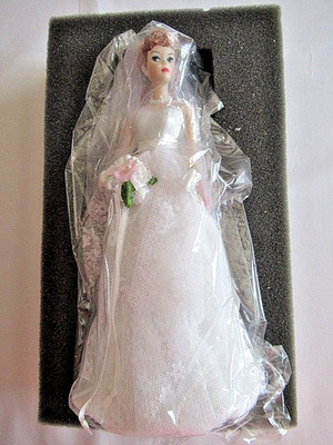BARBIE 353639 - FROM BARBIE WITH LOVE - LA MARIEE MUSICALE - NEW IN BO