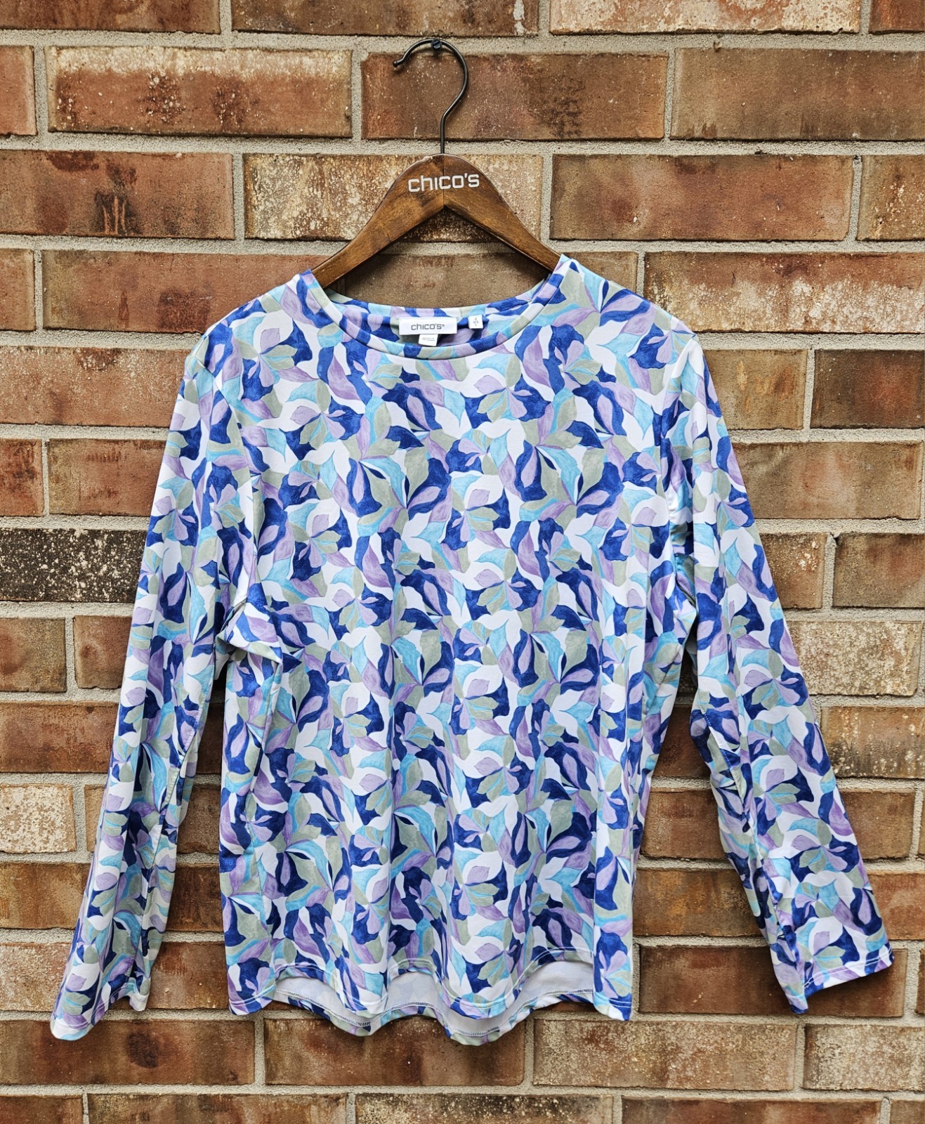 Chico's Size 2/Large Women's Zenergy Blue Green Purple Multi Color Long Sleeve