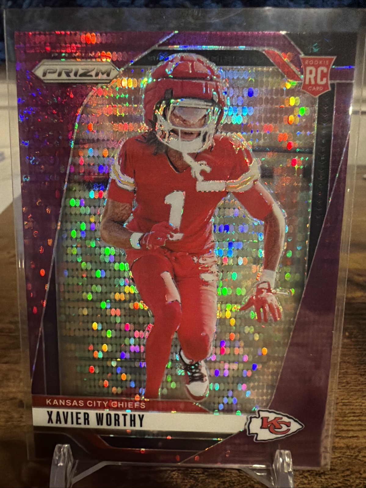 2024 Panini Prizm - Rookies Xavier Worthy #399 Purple Pulsar Prizm (RC)