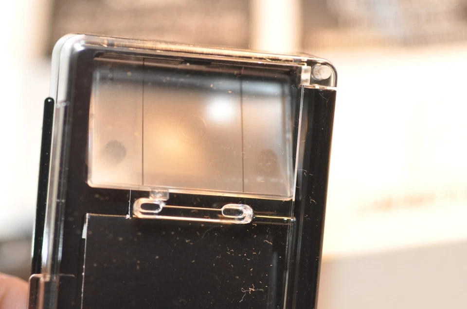 Canon Focusing Screen set of 2 EC-1D Crop lines for EOS 1 3 35mm FILM SLR camera - Image 2 of 4