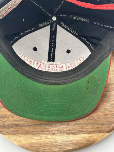 Chicago Blackhawks Hat Cap Snap Back Black Red NHL Hockey 100% Wool Throwback - Picture 7 of 11