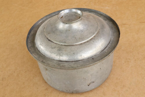 Vintage Bean Pot Antique Early Primitive Dish Bowl with Lid Signed Dated 1931 - Picture 2 of 9