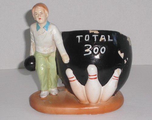 BOWLING AWARD PLANTER Perfect 300 Game Vintage 60s Ceramic Flaking Paint No Chip