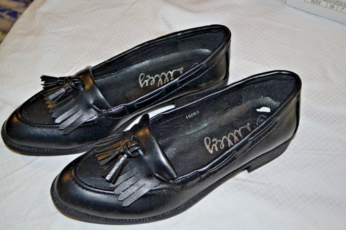 Ladies size 5 Lilley Black Flat Loafers with Tassles - New- #PH