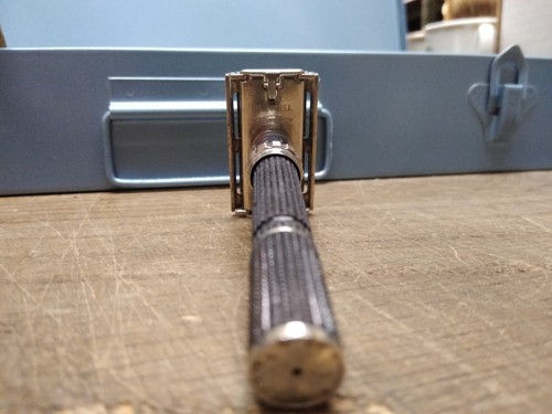Vtg Gillette 1969 Date Code O-1 TTO Adjustable Safety Razor Black Beauty Nice! - Picture 4 of 12