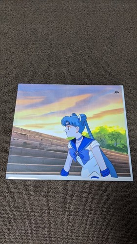 Sailor Moon Animation Original cel Picture Usagi Tsukino with copy background