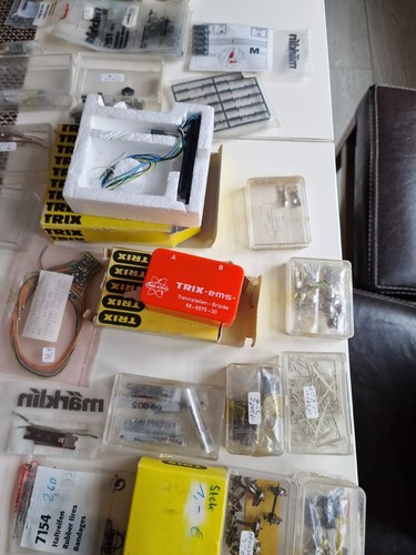 Marklin-TRIX, HO, ¡MEGA Lote de Piezas Enormes! Wow! - Imagen 15 de 16