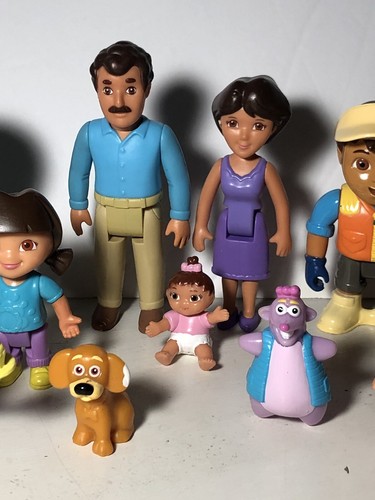 Dora the Explorer & Diego plus Family Lot of 13 Action Figures Mattel Viacom - Picture 3 of 4