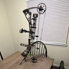 Mathews NO CAM HTR Compound Bow Camo, HTR MPN, Model for Men, Archery Hunting