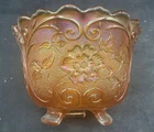 VINTAGE CARNIVAL DUGAN STIPPLED RAMBLING ROSE FOOTED NUT BOWL “NOT OFTEN SEEN”