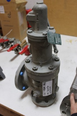 NEW Consolidated Valves Dresser Relief Valve  1905-00JC-2-CC-DA-33-LA-LP