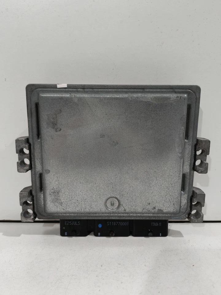 Centralina Motore ECU SIEMENS RENAULT MEGANE/CLIO/SCENIC - 1.5 dCi - 8200565863 - Immagine 3 di 3