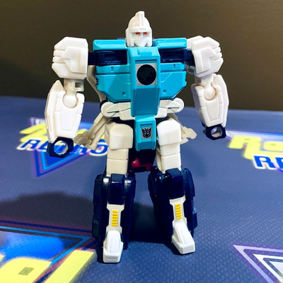 Transformers Titans Return Decepticon Clone Pounce Deluxe Class Hasbro Figure
