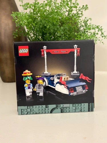 LEGO 40913 Vintage Parade Car Icons Modular GWP 2026 NEW Sealed