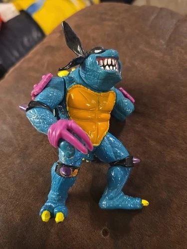 Teenage Mutant Ninja Turtles Slash 1990/ TMNT Playmates Toys -- As Is