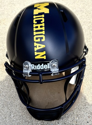 ROMAN WILSON Michigan Wolverines SIGNED Full Size Helmet JSA COA - Bild 3 von 3