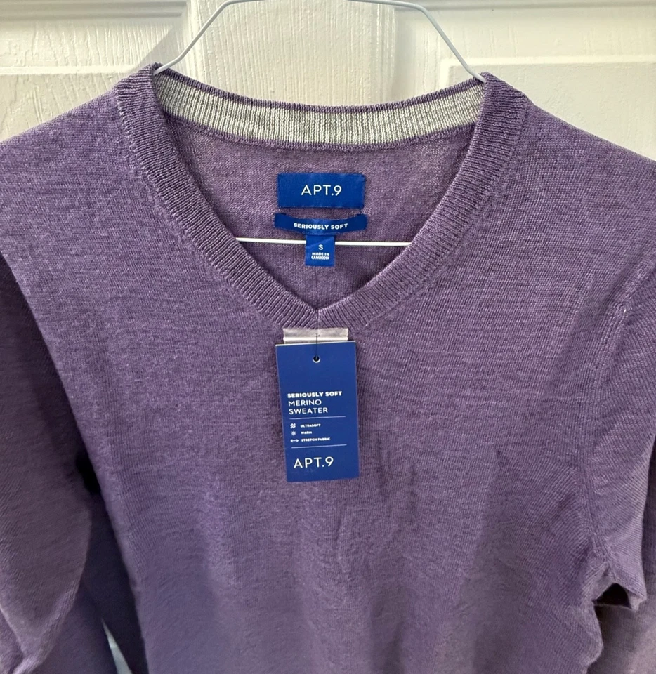 APT.9 V-neck Seriously Soft Merino Sweater Men Purple Small NEW - Image 2 of 4