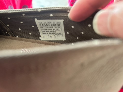 Skechers Bobs Womens Espadrille Canvass Shoes Slip On 7.5 Taupe Brand New in Box - Picture 7 of 8