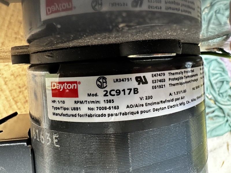 Dayton blower 2C917B
