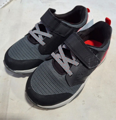 Toddler Boy's Ari Sneakers Black Red - Cat & Jack Size 11 (B-614)