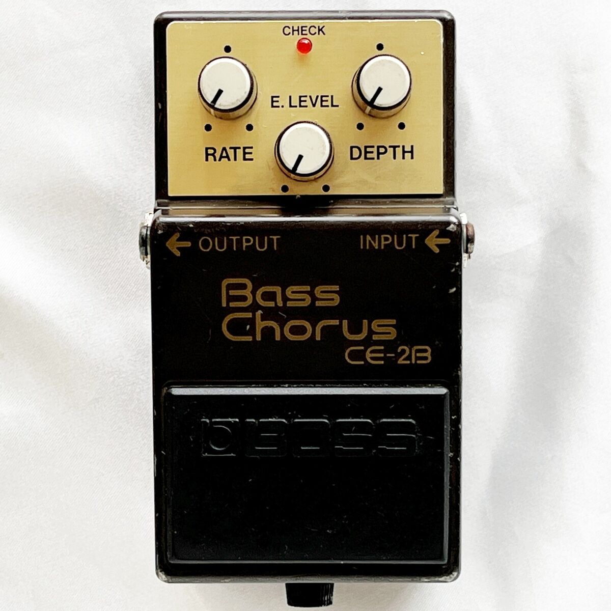 BOSS CE-2B Bass Chorus 1990 Vintage Bass Guitar Effects BOSS CE-2B Bass Chorus 1990 Vintage Bass Guitar Effects