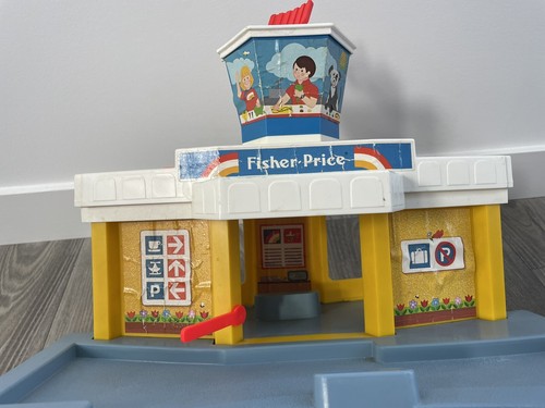 Fisher Price Little People Jetport #933 Airport Airplane 1980 Vintage-11 Pieces - Picture 3 of 18