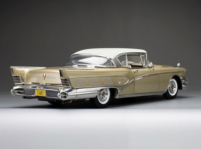 1958 Buick Limited Riviera Coupe Glacier White/Gold Mist in 1:18