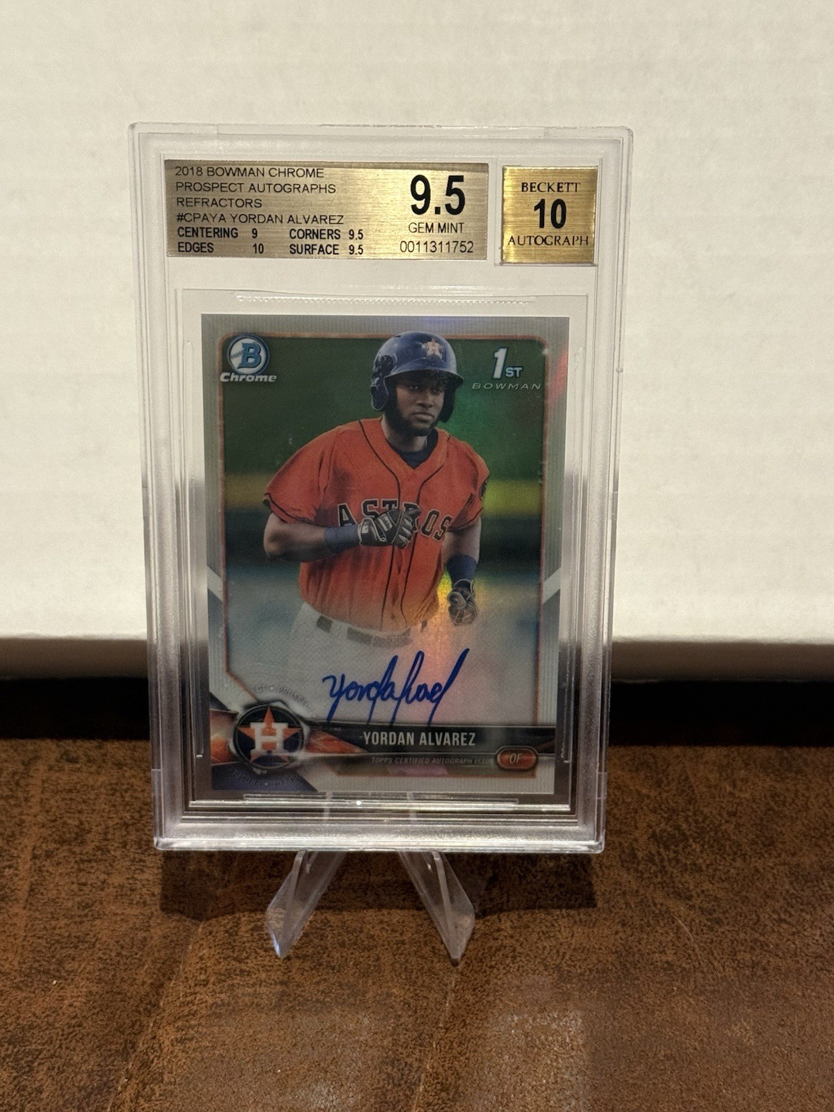 Yordan Alvarez 2018 1st Bowman Chrome Refractor BGS 9.5 Auto 10 #/499