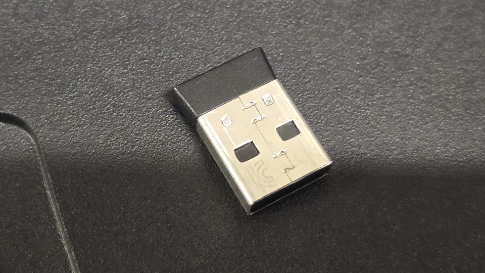 Teclado de escritorio ergonómico Microsoft Sculpt modelo 1559 - con dongle USB probado Foto 4 de 4