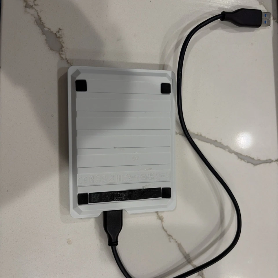 WD_BLACK P10 2TB 2.5" HDD para Xbox Disco Duro Externo Portátil PROBADO Foto 2 de 4